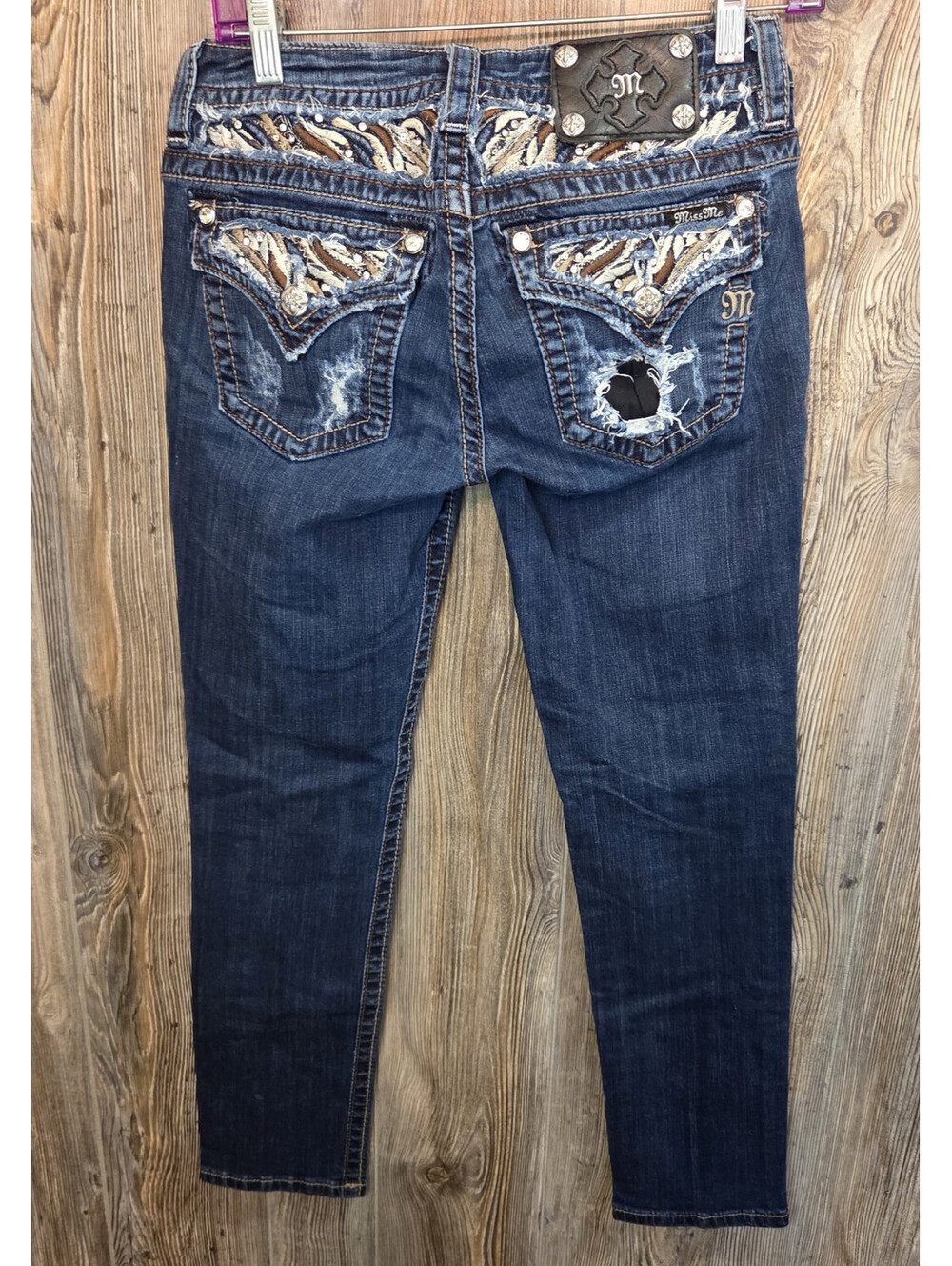 Miss Me Denim Blue Jeans Wmn Sz 29 (29x28) Signature Skinny JE820262S Feathered